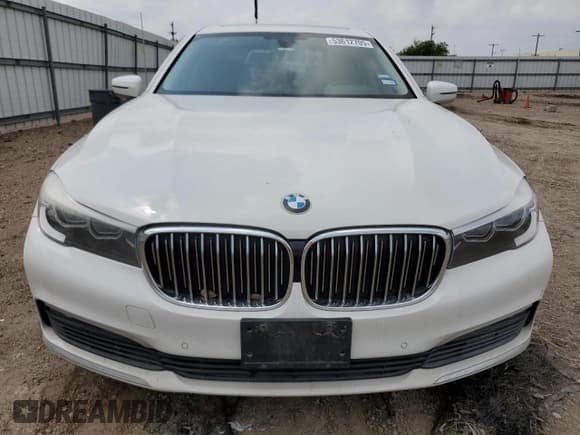 ✅ 2017 BMW 7 Series 740i • VIN: WBA7E2C37HG740601 • Lot: 53612705. Listed on Copart with 50,042 mi. Free auction sales archive from the USA and detailed vehicle history report at DreamBid. Image 5.