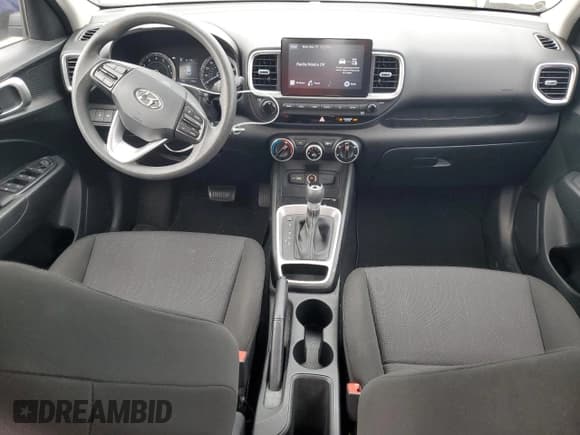 ✅ 2022 Hyundai Venue SE • VIN: KMHRB8A30NU149254 • Lot: 82100094. Listed on Copart with 12,086 mi. Free auction sales archive from the USA and detailed vehicle history report at DreamBid. Image 8.