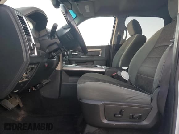 ✅ 2016 Ram 1500 Lone Star • VIN: 1C6RR7LM1GS105866 • Lot: 91258705. Listed on Copart with 175,010 mi. Free auction sales archive from the USA and detailed vehicle history report at DreamBid. Image 7.