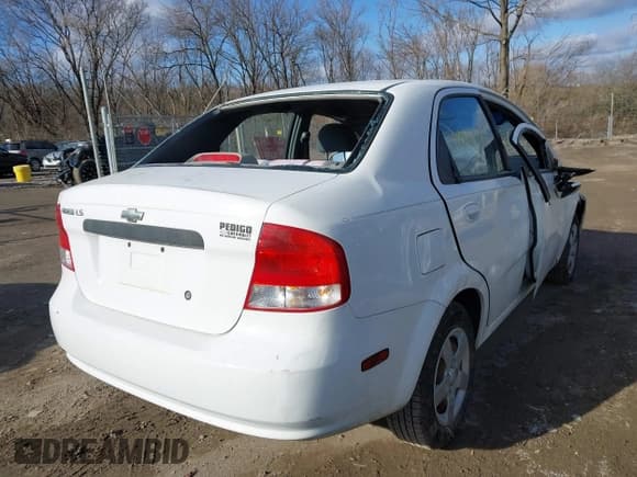 ✅ 2005 Chevrolet Aveo LS • VIN: KL1TD52645B404535 • Lot: 41182221. Listed on IAAI with 39,997 mi. Free auction sales archive from the USA and detailed vehicle history report at DreamBid. Image 4.