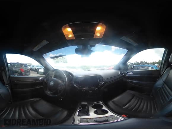 ✅ 2020 Jeep Grand Cherokee Limited X • VIN: 1C4RJFBG2LC135498 • Lot: 42307746. Listed on IAAI with 88,352 mi. Free auction sales archive from the USA and detailed vehicle history report at DreamBid. Image 19.