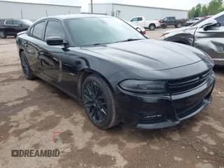 ✅ 2015 Dodge Charger Road/Track • VIN: 2C3CDXCT5FH917380 • Лот: 43160324. Опубликован ранее на IAAI с пробегом 110 153 миль. Бесплатный доступ к архиву аукционных продаж из США и подробный отчёт об истории автомобиля на DreamBid. Изображение 1.