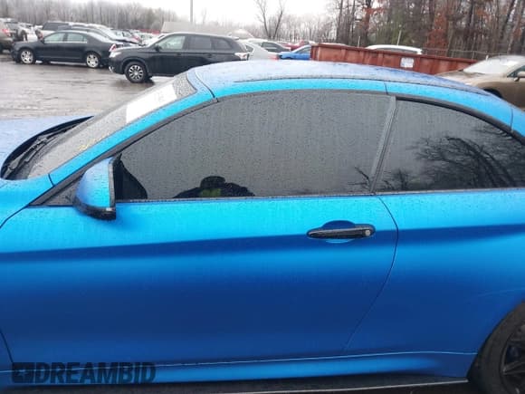 ✅ 2015 BMW M4 • VIN: WBS3U9C5XFJ968082 • Lot: 41513593. Listed on IAAI with 57,715 mi. Free auction sales archive from the USA and detailed vehicle history report at DreamBid. Image 14.