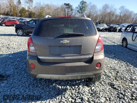 ✅ 2014 Chevrolet Captiva Sport LT • VIN: 3GNAL3EK4ES524203 • Lot: 42090845. Wystawiony na Copart z przebiegiem 226 936 mil. Bezpłatny archiwum sprzedaży aukcyjnych z USA i szczegółowy raport historii pojazdu na DreamBid. Zdjęcie 6.