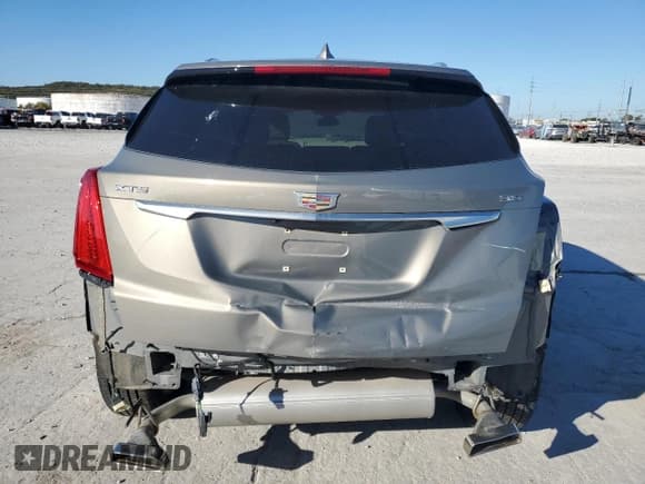 ✅ 2019 Cadillac XT5 Premium Luxury FWD • VIN: 1GYKNERS1KZ141129 • Lot: 64636845. Wystawiony na Copart z przebiegiem 65 930 mil. Bezpłatny archiwum sprzedaży aukcyjnych z USA i szczegółowy raport historii pojazdu na DreamBid. Zdjęcie 6.