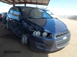 2015 Chevrolet Sonic LT with VIN 1G1JC6SH0F4215891, listed as a IAAI auction lot 42923553 with 133,718 mi miles and . Bid and sale history available at DreamBid. Image 1.