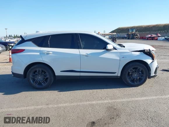 ✅ 2021 Acura RDX w/A-Spec Package • VIN: 5J8TC2H64ML042895 • Lot: 42203275. Listed on IAAI with 38,966 mi. Free auction sales archive from the USA and detailed vehicle history report at DreamBid. Image 13.