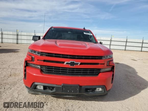 ✅ 2019 Chevrolet Silverado 1500 RST • VIN: 1GCRYEED4KZ198184 • Lot: 59692714. Wystawiony na Copart z przebiegiem 81 809 mil. Bezpłatny archiwum sprzedaży aukcyjnych z USA i szczegółowy raport historii pojazdu na DreamBid. Zdjęcie 5.