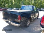 ✅ 2000 Ford F-150 XL • VIN: 1FTRF17L6YKA00872 • Lot: 42195407. Wystawiony na IAAI z przebiegiem 210 209 mil. Bezpłatny archiwum sprzedaży aukcyjnych z USA i szczegółowy raport historii pojazdu na DreamBid. Zdjęcie 4.