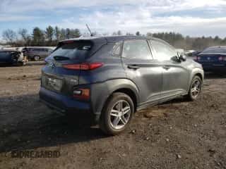 2018 Hyundai Kona SE с VIN KM8K1CAA1JU183333, выставлен на аукционе Copart как лот 72404452 с пробегом 60 913 миль миль и . История ставок и продаж доступна на DreamBid. Изображение 3.