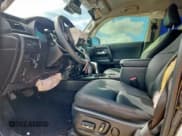 ✅ 2021 Toyota 4Runner TRD Off Road Premium • VIN: JTERU5JR5M5921267 • Лот: 80935575. Опубликован ранее на Copart с пробегом 59 263 миль. Бесплатный доступ к архиву аукционных продаж из США и подробный отчёт об истории автомобиля на DreamBid. Изображение 7.