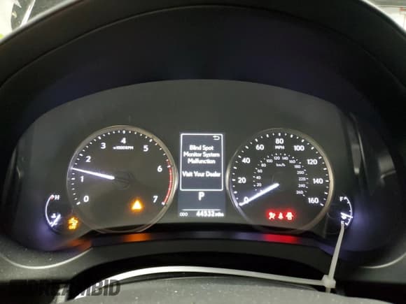 ✅ 2018 Lexus IS 300 • VIN: JTHBA1D27J5062795 • Lot: 57393965. Listed on Copart with 44,532 mi. Free auction sales archive from the USA and detailed vehicle history report at DreamBid. Image 9.