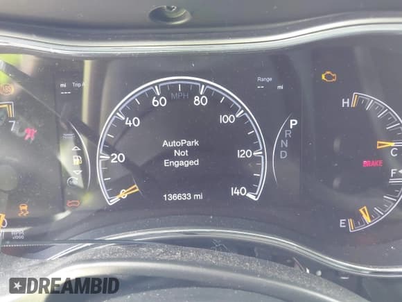 ✅ 2020 Jeep Grand Cherokee Limited • VIN: 1C4RJEBG6LC295152 • Lot: 42670230. Listed on IAAI with 136,633 mi. Free auction sales archive from the USA and detailed vehicle history report at DreamBid. Image 7.