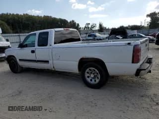 ✅ 2005 Chevrolet Silverado 1500 • VIN: 1GCEC19T35E177832 • Лот: 77786164. Опубликован ранее на Copart с пробегом 408 060 миль. Бесплатный доступ к архиву аукционных продаж из США и подробный отчёт об истории автомобиля на DreamBid. Изображение 2.