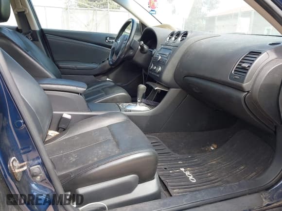 ✅ 2010 Nissan Altima 2.5 • VIN: 1N4AL2AP1AN413087 • Лот: 43168719. Опубликован ранее на IAAI с пробегом 206 290 миль. Бесплатный доступ к архиву аукционных продаж из США и подробный отчёт об истории автомобиля на DreamBid. Изображение 5.