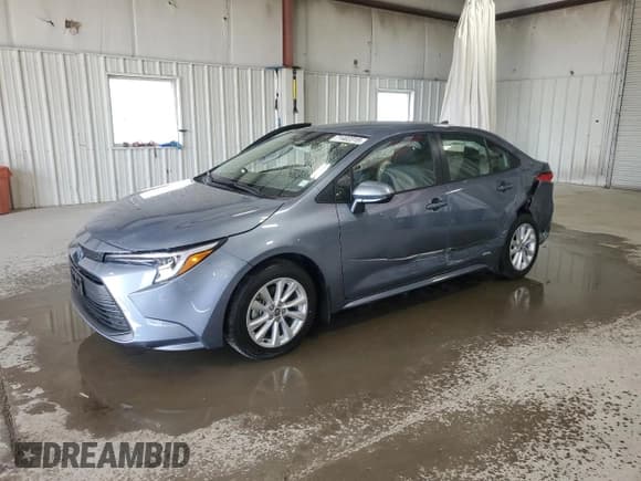 ✅ 2025 Toyota Corolla Hybrid LE • VIN: JTDBDMHE7S3025340 • Lot: 71402315. Listed on Copart with 39 mi. Free auction sales archive from the USA and detailed vehicle history report at DreamBid. Image 1.