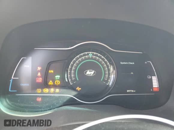 2019 Hyundai Kona SEL z VIN KM8K23AG1KU022242, wystawiony jako Copart lot #73624474 z przebiegiem 89 778 mil mil oraz Szkoda całkowita • Salvage title. Historia ofert i sprzedaży dostępna na DreamBid. Obrazek 9.