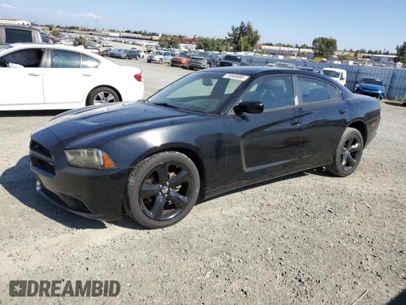 ✅ 2012 Dodge Charger SXT • VIN: 2C3CDXHG3CH164794 • Lot: 70569085. Listed on Copart with 262,149 mi. Free auction sales archive from the USA and detailed vehicle history report at DreamBid. Image 1.