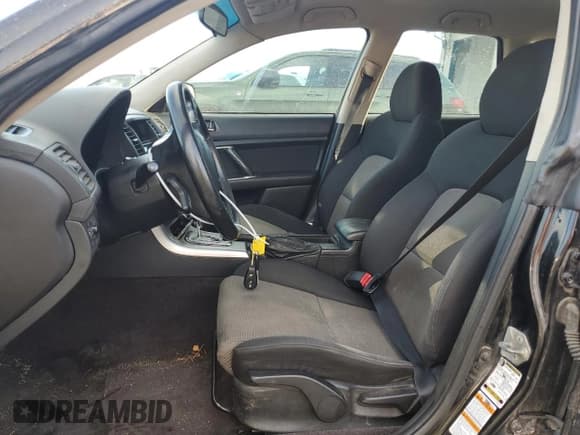 ✅ 2005 Subaru Legacy • VIN: 4S3BP686854322501 • Lot: 50836665. Wystawiony na Copart z przebiegiem Nie podano. Bezpłatny archiwum sprzedaży aukcyjnych z USA i szczegółowy raport historii pojazdu na DreamBid. Zdjęcie 7.