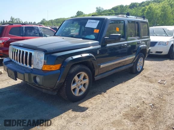 ✅ 2006 Jeep Commander Limited • VIN: 1J8HG58266C170185 • Lot: 42549553. Listed on IAAI with 143,574 mi. Free auction sales archive from the USA and detailed vehicle history report at DreamBid. Image 2.