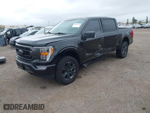 ✅ 2023 Ford F-150 XL • VIN: 1FTFW1ED6PFA07908 • Lot: 42383720. Wystawiony na IAAI z przebiegiem 20 357 mil. Bezpłatny archiwum sprzedaży aukcyjnych z USA i szczegółowy raport historii pojazdu na DreamBid. Zdjęcie 17.