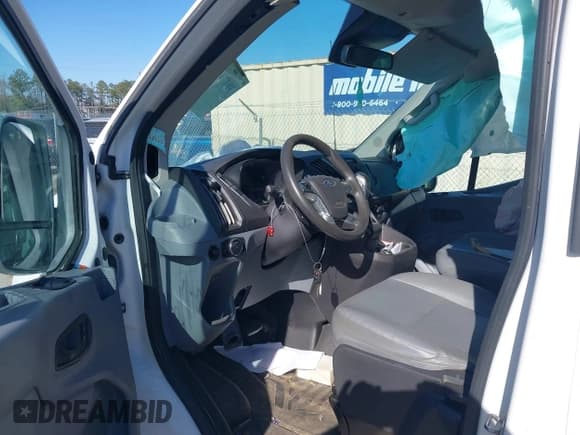 ✅ 2017 Ford Transit • VIN: 1FTYR2ZM2HKA66625 • Лот: 39471466. Опубликован ранее на IAAI с пробегом 125 200 миль. Бесплатный доступ к архиву аукционных продаж из США и подробный отчёт об истории автомобиля на DreamBid. Изображение 5.