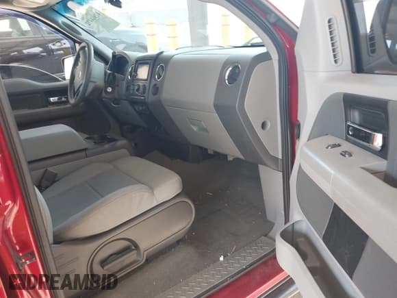 ✅ 2008 Ford F-150 XLT • VIN: 1FTPW14518FB09987 • Лот: 42984472. Опубликован ранее на IAAI с пробегом 172 250 миль. Бесплатный доступ к архиву аукционных продаж из США и подробный отчёт об истории автомобиля на DreamBid. Изображение 5.