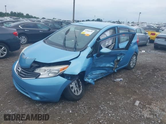 ✅ 2015 Nissan Note S • VIN: 3N1CE2CP3FL350840 • Lot: 42884198. Listed on IAAI with 142,000 mi. Free auction sales archive from the USA and detailed vehicle history report at DreamBid. Image 2.