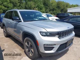✅ 2024 Jeep Grand Cherokee • VIN: 1C4RJYB61R8959538 • Lot: 43135711. Listed on IAAI with 52,087 mi. Free auction sales archive from the USA and detailed vehicle history report at DreamBid. Image 1.