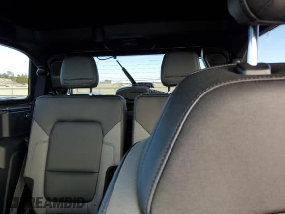 ✅ 2024 Ford Bronco Big Bend • VIN: 1FMDE7AH1RLB46690 • Lot: 82477065. Wystawiony na Copart z przebiegiem 8 656 mil. Bezpłatny archiwum sprzedaży aukcyjnych z USA i szczegółowy raport historii pojazdu na DreamBid. Zdjęcie 10.