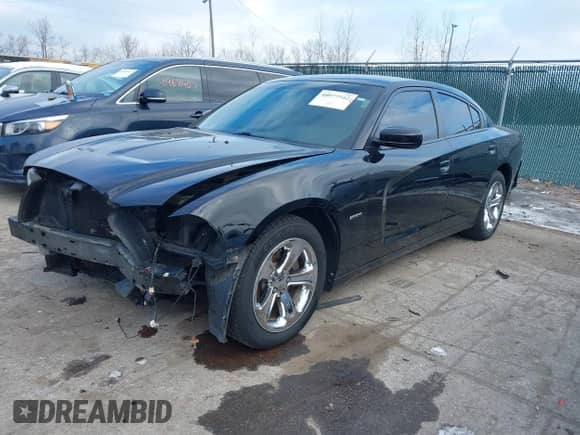✅ 2014 Dodge Charger RT • VIN: 2C3CDXCT4EH275099 • Lot: 40977562. Listed on IAAI with 109,889 mi. Free auction sales archive from the USA and detailed vehicle history report at DreamBid. Image 2.