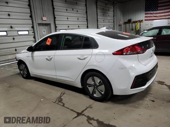 ✅ 2018 Hyundai Ioniq Blue • VIN: KMHC65LC6JU073006 • Lot: 83090224. Wystawiony na Copart z przebiegiem 116 175 mil. Bezpłatny archiwum sprzedaży aukcyjnych z USA i szczegółowy raport historii pojazdu na DreamBid. Zdjęcie 2.
