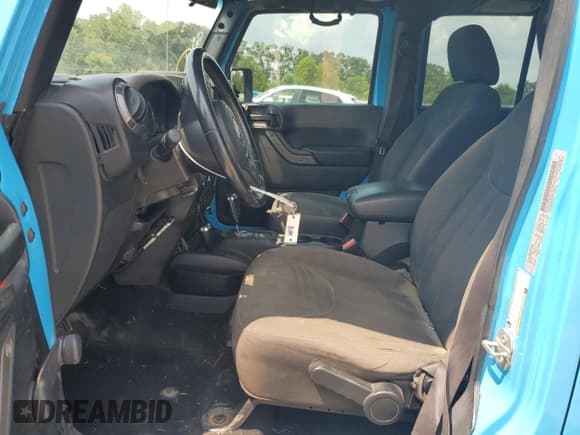 ✅ 2018 Jeep Wrangler Unlimited Sport • VIN: 1C4BJWDG4JL889871 • Лот: 66953185. Опубликован ранее на Copart с пробегом 95 472 миль. Бесплатный доступ к архиву аукционных продаж из США и подробный отчёт об истории автомобиля на DreamBid. Изображение 7.