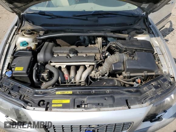 ✅ 2004 Volvo S60 • VIN: YV1RS61T342346996 • Lot: 81683455. Listed on Copart with 174,516 mi. Free auction sales archive from the USA and detailed vehicle history report at DreamBid. Image 11.