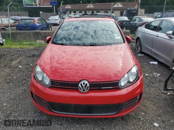 ✅ 2013 Volkswagen Golf GTI • VIN: WVWFD7AJ9DW074485 • Лот: 66264605. Опубликован ранее на Copart с пробегом 121 371 миль. Бесплатный доступ к архиву аукционных продаж из США и подробный отчёт об истории автомобиля на DreamBid. Изображение 5.
