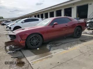 ✅ 2017 Dodge Challenger R/T Plus • VIN: 2C3CDZBT9HH648882 • Lot: 54169315. Listed on Copart with 61,401 mi. Free auction sales archive from the USA and detailed vehicle history report at DreamBid. Image 1.