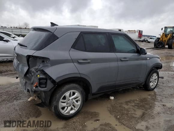 ✅ 2021 Hyundai Venue SE • VIN: KMHRB8A30MU081312 • Lot: 44608585. Listed on Copart with 62,908 mi. Free auction sales archive from the USA and detailed vehicle history report at DreamBid. Image 3.