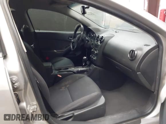 ✅ 2008 Pontiac G6 GT • VIN: 1G2ZH57N884118627 • Lot: 42932551. Wystawiony na IAAI z przebiegiem 142 064 mil. Bezpłatny archiwum sprzedaży aukcyjnych z USA i szczegółowy raport historii pojazdu na DreamBid. Zdjęcie 5.