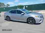 2019 Toyota Camry LE z VIN 4T1B11HK5KU719169, wystawiony jako IAAI lot #41972503 z przebiegiem 194 259 mil mil oraz . Historia ofert i sprzedaży dostępna na DreamBid. Obrazek 13.