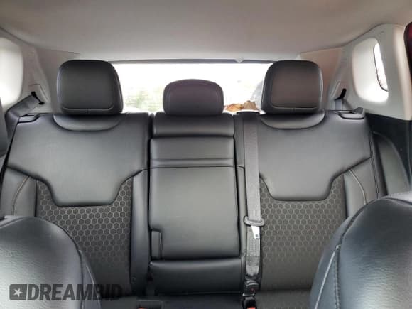 ✅ 2017 Jeep Compass Latitude • VIN: 3C4NJDBB1HT657770 • Lot: 91447895. Listed on Copart with 70,607 mi. Free auction sales archive from the USA and detailed vehicle history report at DreamBid. Image 10.