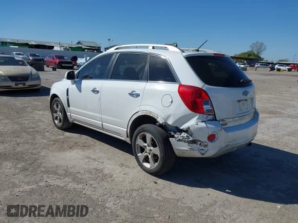 ✅ 2014 Chevrolet Captiva Sport LT • VIN: 3GNAL3EK2ES597862 • Lot: 43531898. Wystawiony na IAAI z przebiegiem 168 910 mil. Bezpłatny archiwum sprzedaży aukcyjnych z USA i szczegółowy raport historii pojazdu na DreamBid. Zdjęcie 6.