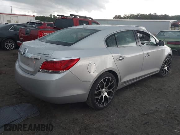 ✅ 2011 Buick LaCrosse CXL • VIN: 1G4GC5ED0BF169316 • Lot: 42271410. Listed on IAAI with Not provided. Free auction sales archive from the USA and detailed vehicle history report at DreamBid. Image 4.