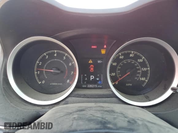 ✅ 2012 Mitsubishi Lancer GT • VIN: JA32X8HWXCU014172 • Lot: 58199495. Wystawiony na Copart z przebiegiem 220 215 mil. Bezpłatny archiwum sprzedaży aukcyjnych z USA i szczegółowy raport historii pojazdu na DreamBid. Zdjęcie 9.