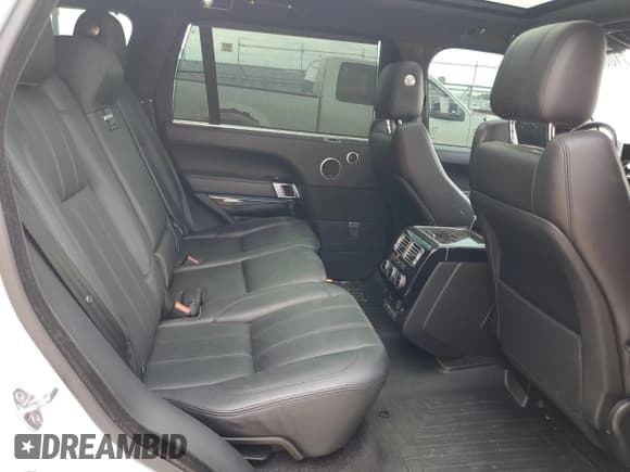 ✅ 2017 Land Rover Range Rover • VIN: SALGS5FE1HA327790 • Лот: 71082765. Опубликован ранее на Copart с пробегом 80 546 миль. Бесплатный доступ к архиву аукционных продаж из США и подробный отчёт об истории автомобиля на DreamBid. Изображение 11.