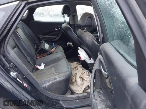 ✅ 2012 Hyundai Azera • VIN: KMHFG4JG7CA129257 • Lot: 43840263. Listed on IAAI with Not provided. Free auction sales archive from the USA and detailed vehicle history report at DreamBid. Image 8.