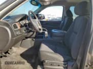 ✅ 2011 Chevrolet Tahoe LS • VIN: 1GNSCAE04BR335430 • Лот: 91711275. Опубликован ранее на Copart с пробегом 142 786 миль. Бесплатный доступ к архиву аукционных продаж из США и подробный отчёт об истории автомобиля на DreamBid. Изображение 7.