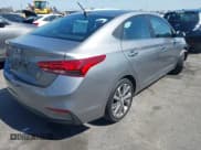 ✅ 2022 Hyundai Accent Limited • VIN: 3KPC34A65NE157519 • Lot: 43359114. Wystawiony na IAAI z przebiegiem 47 046 mil. Bezpłatny archiwum sprzedaży aukcyjnych z USA i szczegółowy raport historii pojazdu na DreamBid. Zdjęcie 4.