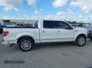 ✅ 2013 Ford F-150 XLT • VIN: 1FTFW1CF1DFA52951 • Лот: 43665186. Опубликован ранее на IAAI с пробегом 261 155 миль. Бесплатный доступ к архиву аукционных продаж из США и подробный отчёт об истории автомобиля на DreamBid. Изображение 14.