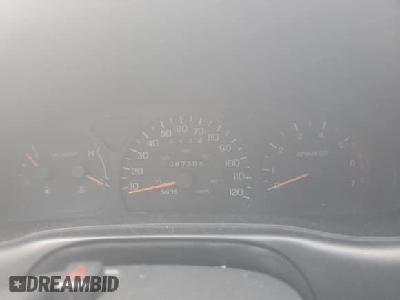 ✅ 1997 Ford Thunderbird LX • VIN: 1FALP6245VH171563 • Лот: 81970734. Опубликован ранее на Copart с пробегом 67 304 миль. Бесплатный доступ к архиву аукционных продаж из США и подробный отчёт об истории автомобиля на DreamBid. Изображение 9.