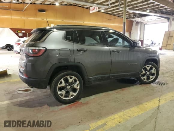 ✅ 2020 Jeep Compass Limited • VIN: 3C4NJDCB7LT236093 • Lot: 54583185. Wystawiony na Copart z przebiegiem 75 324 mil. Bezpłatny archiwum sprzedaży aukcyjnych z USA i szczegółowy raport historii pojazdu na DreamBid. Zdjęcie 3.